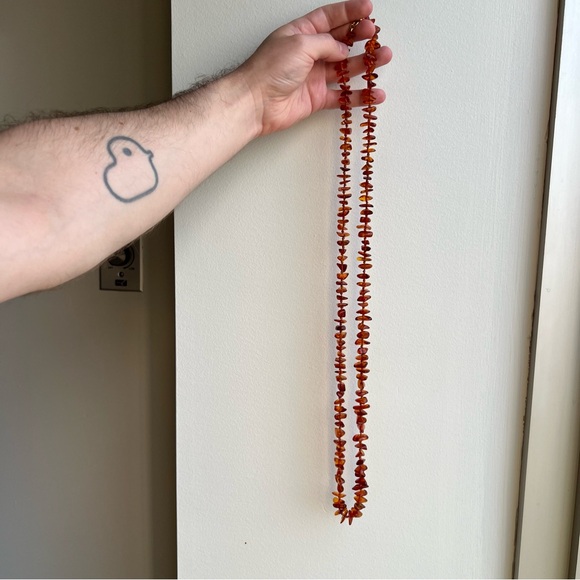 39” LONG Vintace Baltic Amber Necklace - Picture 5 of 5